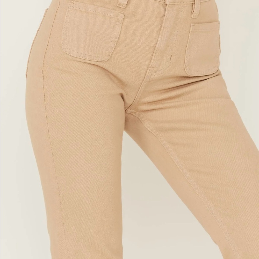 HIGH RISIN' IRISH CREAM WASH STRETCH FRONT PATCH POCKET FLARE JEANS